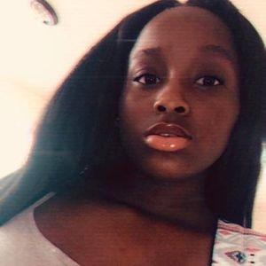 Meet your Posher, Niteria nelson